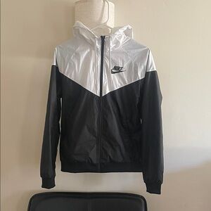 Nike | Retro Style Black & White Color-block Windbreaker Hooded Jacket